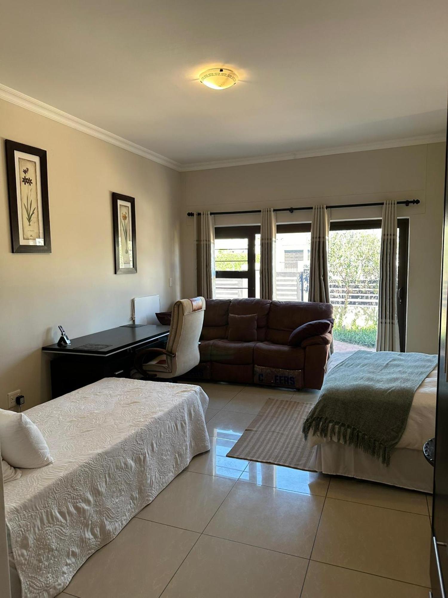 Cora'S Boutique Bed & Breakfast Swakopmund Εξωτερικό φωτογραφία