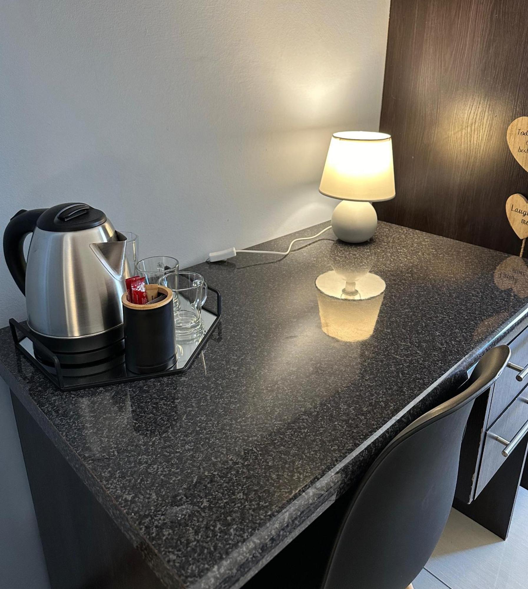 Cora'S Boutique Bed & Breakfast Swakopmund Δωμάτιο φωτογραφία